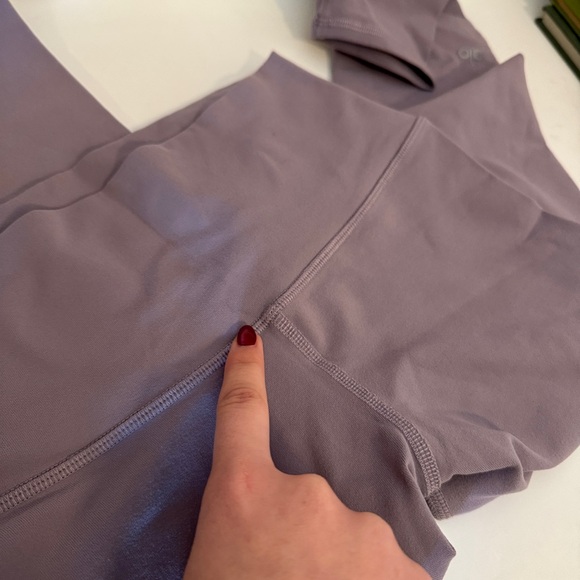 Alo Leggings Light Purple / Lilac - Picture 4 of 4